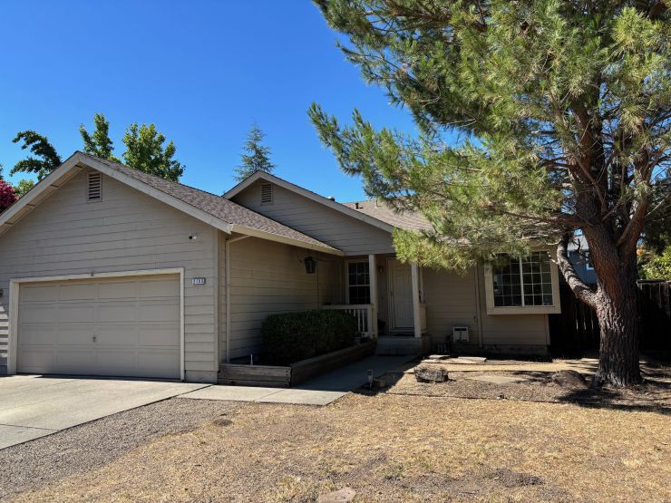 Calistoga Realty: 2103 Oat Hill Court, Calistoga