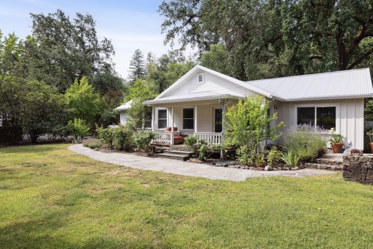 1210 Bentley Drive, Calistoga